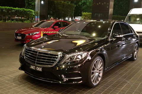 Private Airport Transfer In Melbourne City In Luxury Vehicles - Stayed 8
