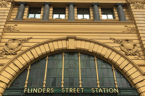 Melbourne Airport To Melbourne CBD To Melbourne Airport (2 Way Transfer) - Stays Accommodation 4