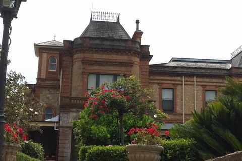 Adelaide Walking Tour: Grand Mansions And Sub-Divisions - Stayed 5