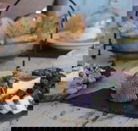 Full-Day Tastes of the Scenic Rim Luxury Small Group Tour from Brisbane - Stayed