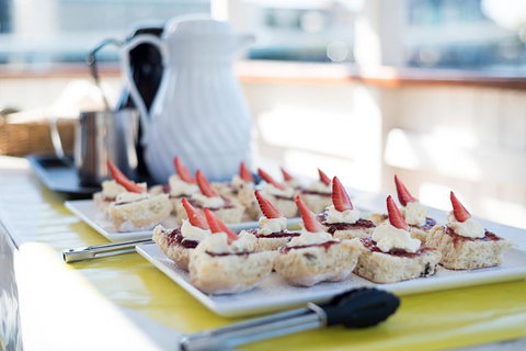 Cruise To Lunch Package - Stayed 7