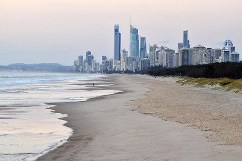 Luxury Brisbane Airport Transfers To And From Surfers Paradise For 2 Person - Stayed 7