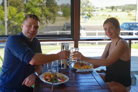Queensland Country Pub Crawl By Helicopter - Stayed 0