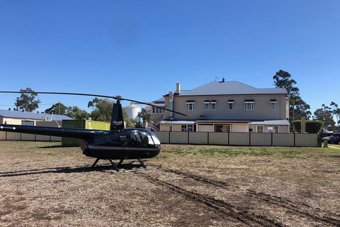 Queensland Country Pub Crawl By Helicopter - Stayed 6