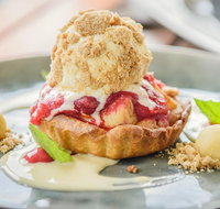 Deluxe Winery Tour to Tamborine Mountain includes gourmet two course lunch - Stayed