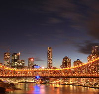 Brisbane Airport to and from Brisbane CBD for 7 ppl - Stayed