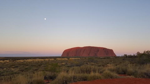 Uluru (Ayers Rock) Sunset With Outback Barbecue Dinner And Star Tour - Stayed 2