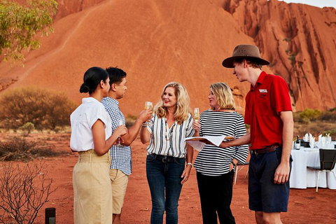 Uluru (Ayers Rock) Sunset With Outback Barbecue Dinner And Star Tour - Stayed 16