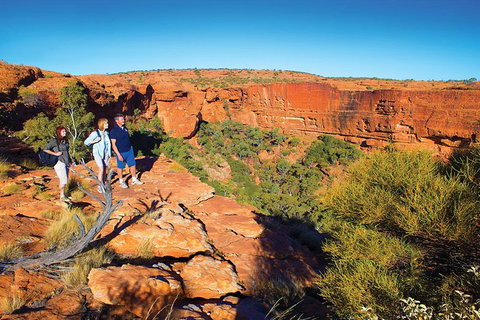 Coach Transfer From Ayers Rock To Kings Canyon - Stayed 6