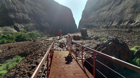 3-Day Tour From Uluru (Ayers Rock) To Alice Springs Via Kings Canyon - Stayed 7