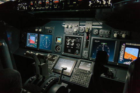 Airliner-737 - 60 MINS - Flight Simulator Experience - Stayed 1