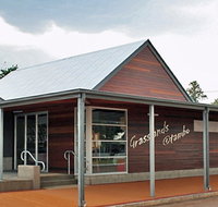 Grassland Art Gallery - Stayed