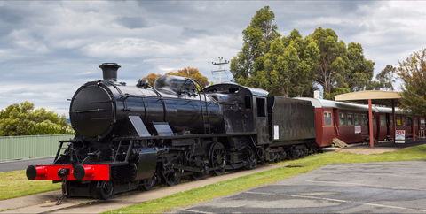 Margate Train - The - Stays Accommodation 0
