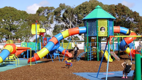 Millicent Mega Playground In The Domain - Stayed 0