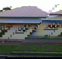 Teddy Bears Downstairs and Grandma's Feather Bed - Stayed