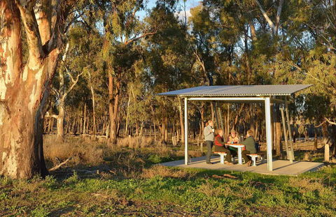 Turkey Flat Picnic Area And Bird Hide - Stayed 0