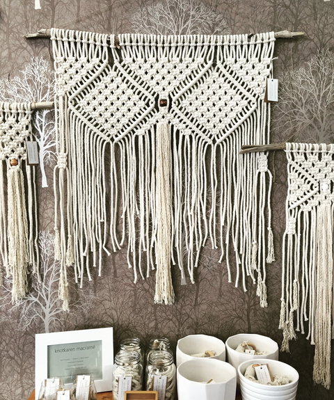 Under The Oak Handmade Gallery And Gifts - Stayed 2