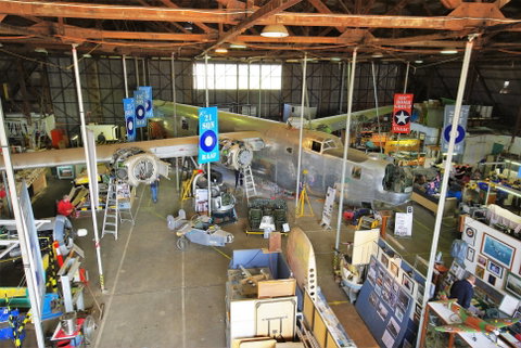B-24 Liberator Memorial Australia - Stayed 0