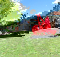 Bathurst Regional Art Gallery - Stayed