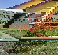 Dubbo Arts and Craft Society - Stayed