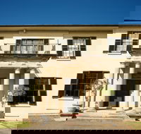 Wivenhoe House - Stayed