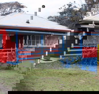 Montague Art and Craft Society  Glasshouse Rocks Road - Stayed