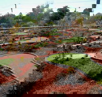 Orange Mini Golf - Stayed