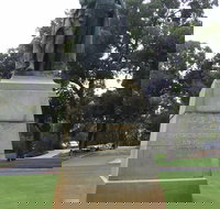 Sir John Forrest Monument - Stayed