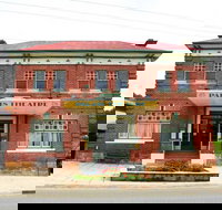 The Franklin Palais Theatre - Stayed