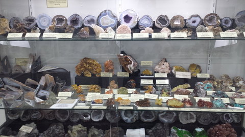 The Ted Elliott Mineral Collection - Stayed 2