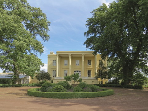 Clarendon - Stayed 0