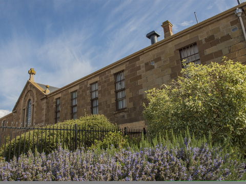 Hobart Convict Penitentiary - Stayed 0