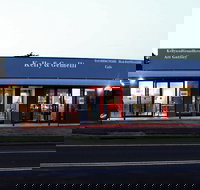 Kelly  Gemelli - Art and Design - Stayed