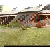 Museum Under the Bridge - Stayed