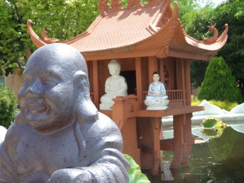 Sakyamuni Buddhist Centre/Van Hanh Monastery - Stayed 1