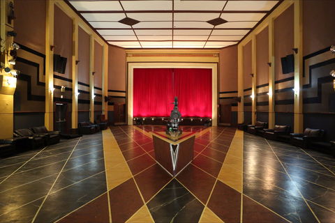 The Paragon Theatre - Stayed 0