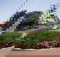 Yeppoon War Memorial - Stayed