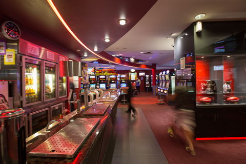 Ainslie Football And Social Club - Stayed 0