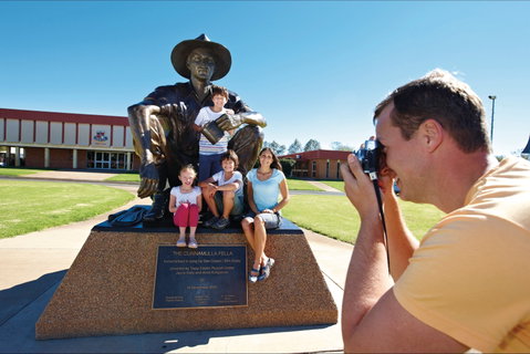 Cunnamulla Fella - Stayed 1