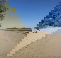 Smalleys Beach - Stayed