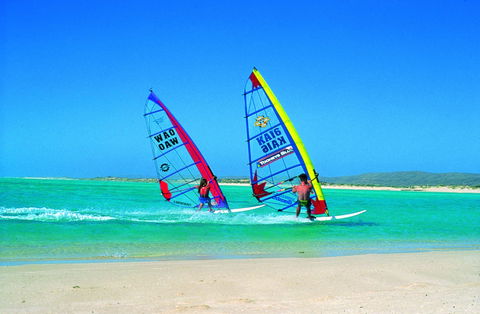 Windsurfing And Surfing - Stayed 1