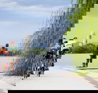 R G Menzies Walk - Stayed