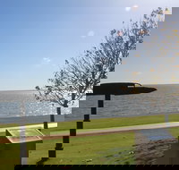 The Donald Campbell Obelisk - Stayed