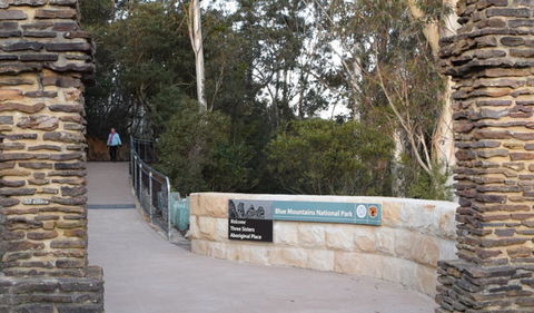 Three Sisters Walk - Stayed 1