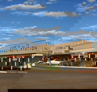 Cobb  Co Changing Station - Stayed