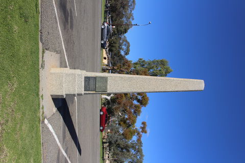 Hawdon And Bonney Obelisk Barmera - Stayed 0