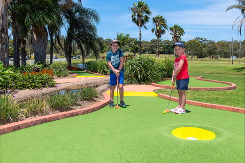 Port Macquarie Driving Range And Mini Golf - Stayed 2