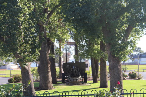 War Gun Trophy - Stayed 2