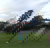 Luke Park and Jerilderie Lake - Stayed