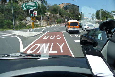 Premium Private Transfer FROM Sydney Airport To Sydney CBD/Downtown 1-11 People - Stayed 5